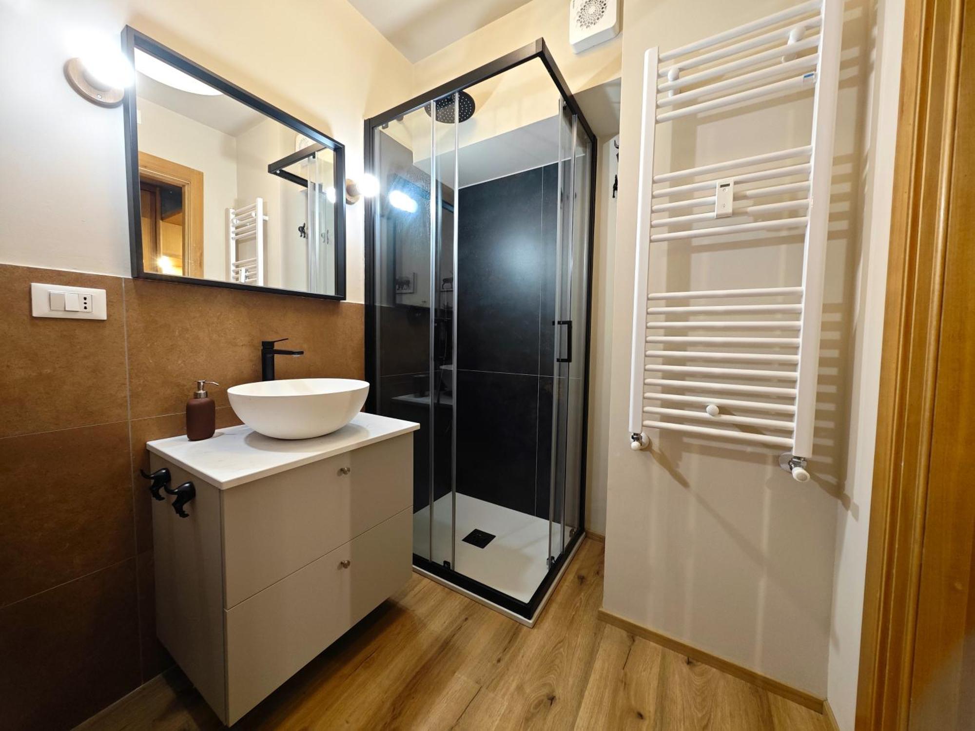 Hostdomus - Il Cerbiatto Apartment セストリエーレ エクステリア 写真