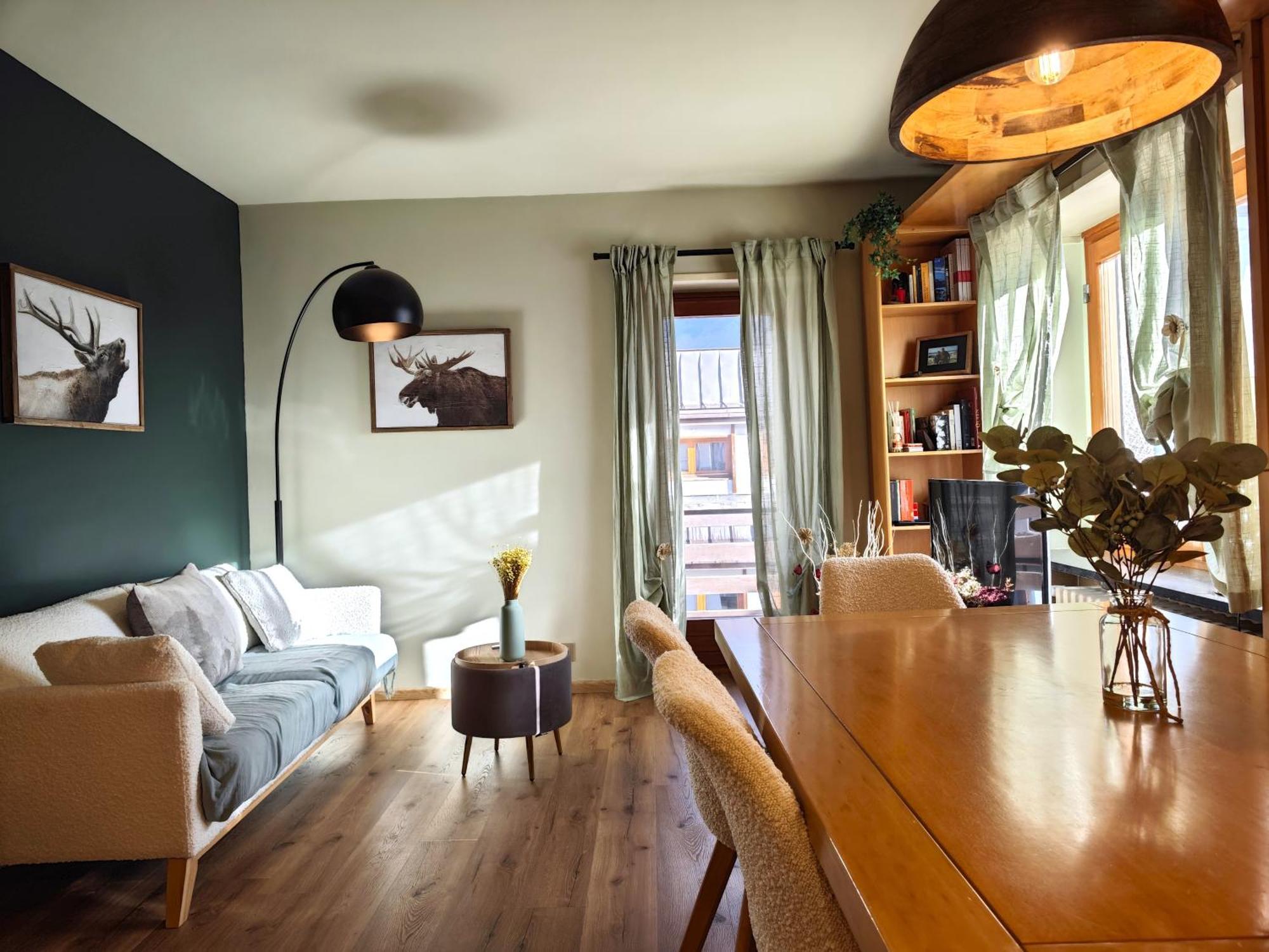 Hostdomus - Il Cerbiatto Apartment セストリエーレ エクステリア 写真