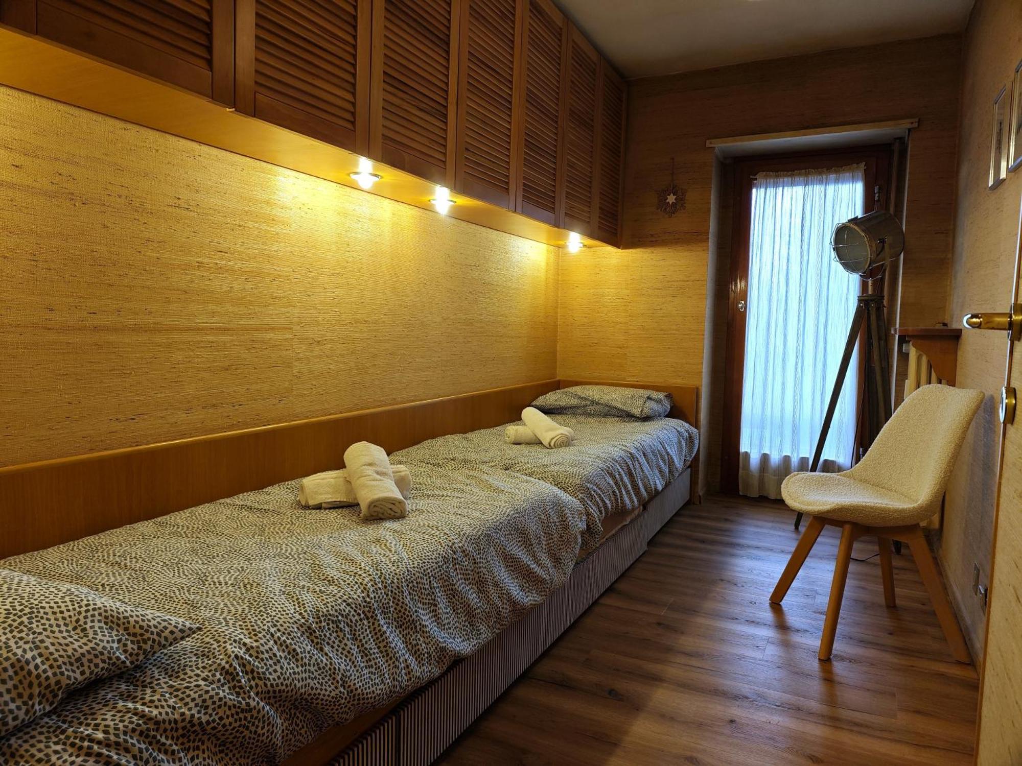 Hostdomus - Il Cerbiatto Apartment セストリエーレ エクステリア 写真