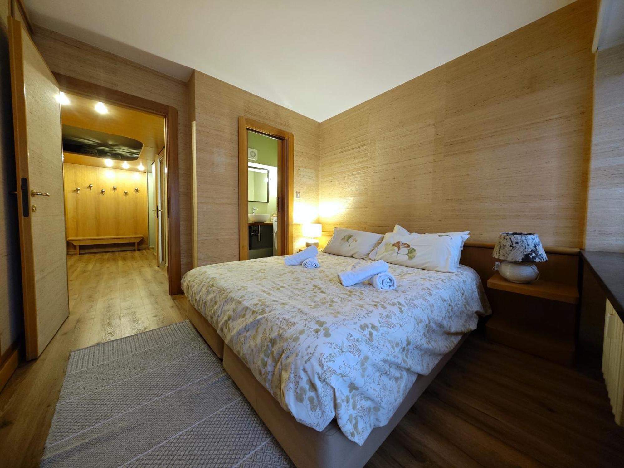 Hostdomus - Il Cerbiatto Apartment セストリエーレ エクステリア 写真